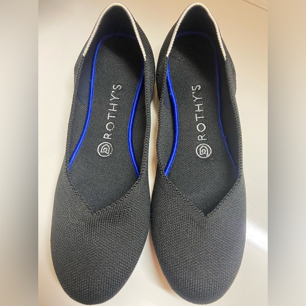 Rothy's Women's Black Round Flats. 8.5